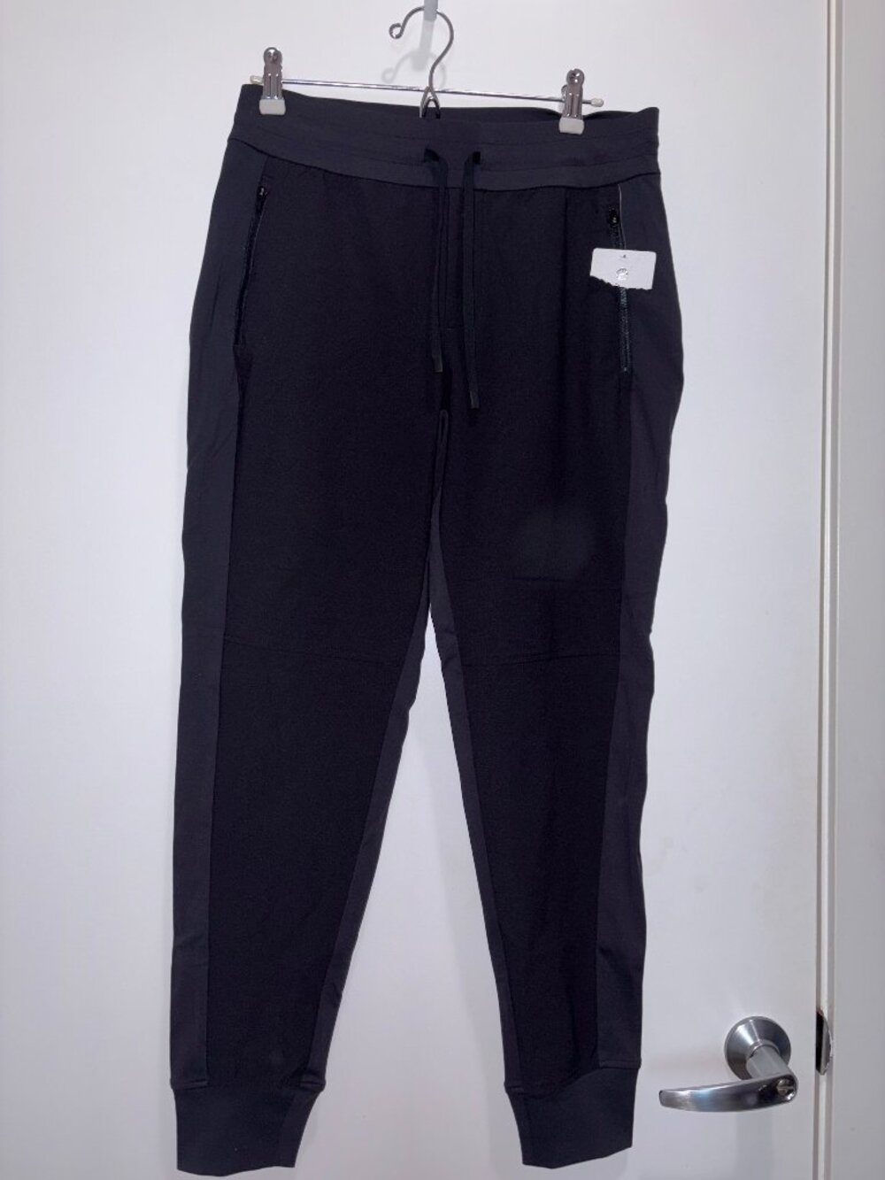 NWT Athleta Headlands Hybrid Trek Jogger